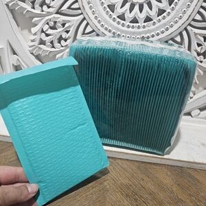 NEW 4" X 7" Teal Bubble Mailers 50ct